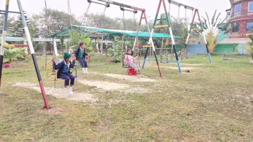 Picnic 2080 Below class 4