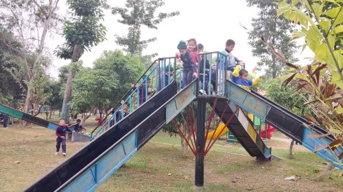 Picnic 2080 Below class 4